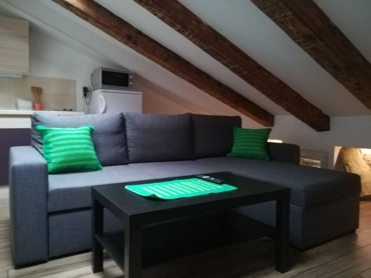 Appartamento Lukadora Pola Esterno foto